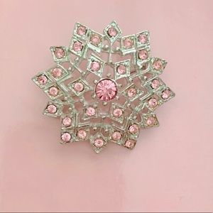 Nwot Vintage Bebe Bright Pink Gemstone and Silver Sparkling Burst Brooch